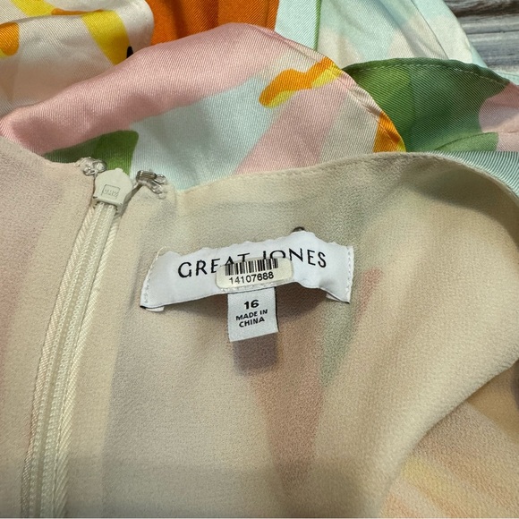 Great Jones Floral Print Belted Sleeveless V-Neck Short Romper Multicolor Sz 16 - Picture 10 of 10